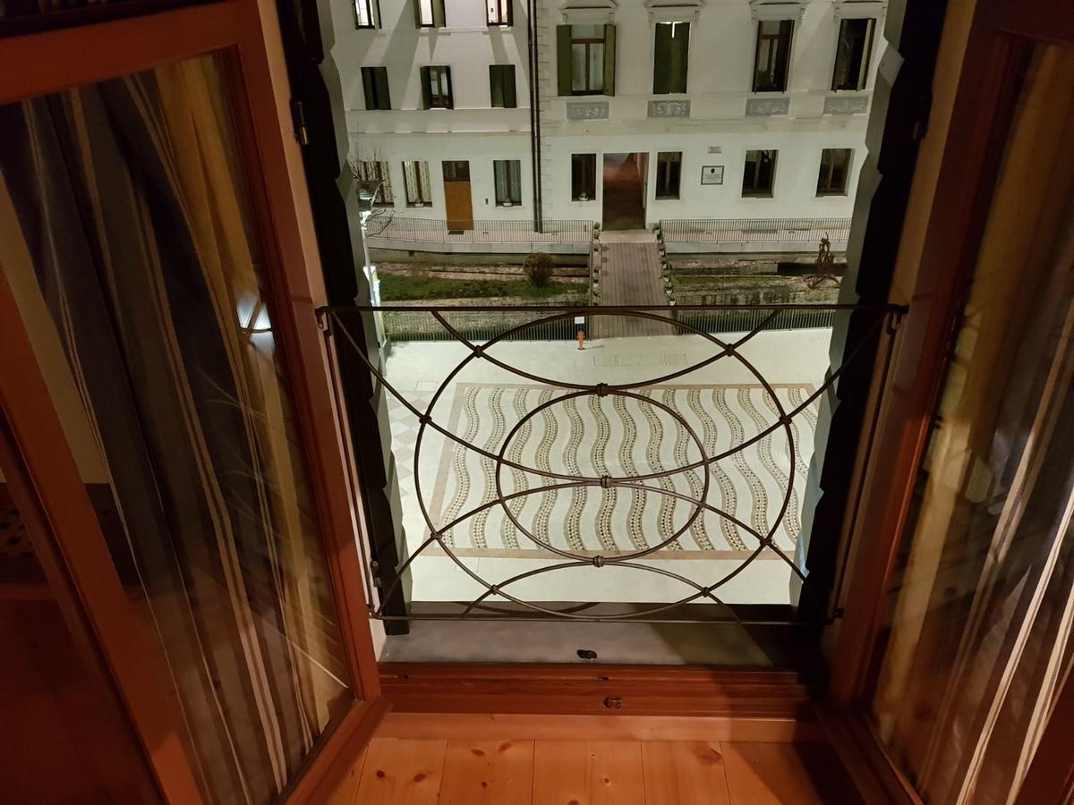 Palazzo Bortolan Treviso Exterior photo