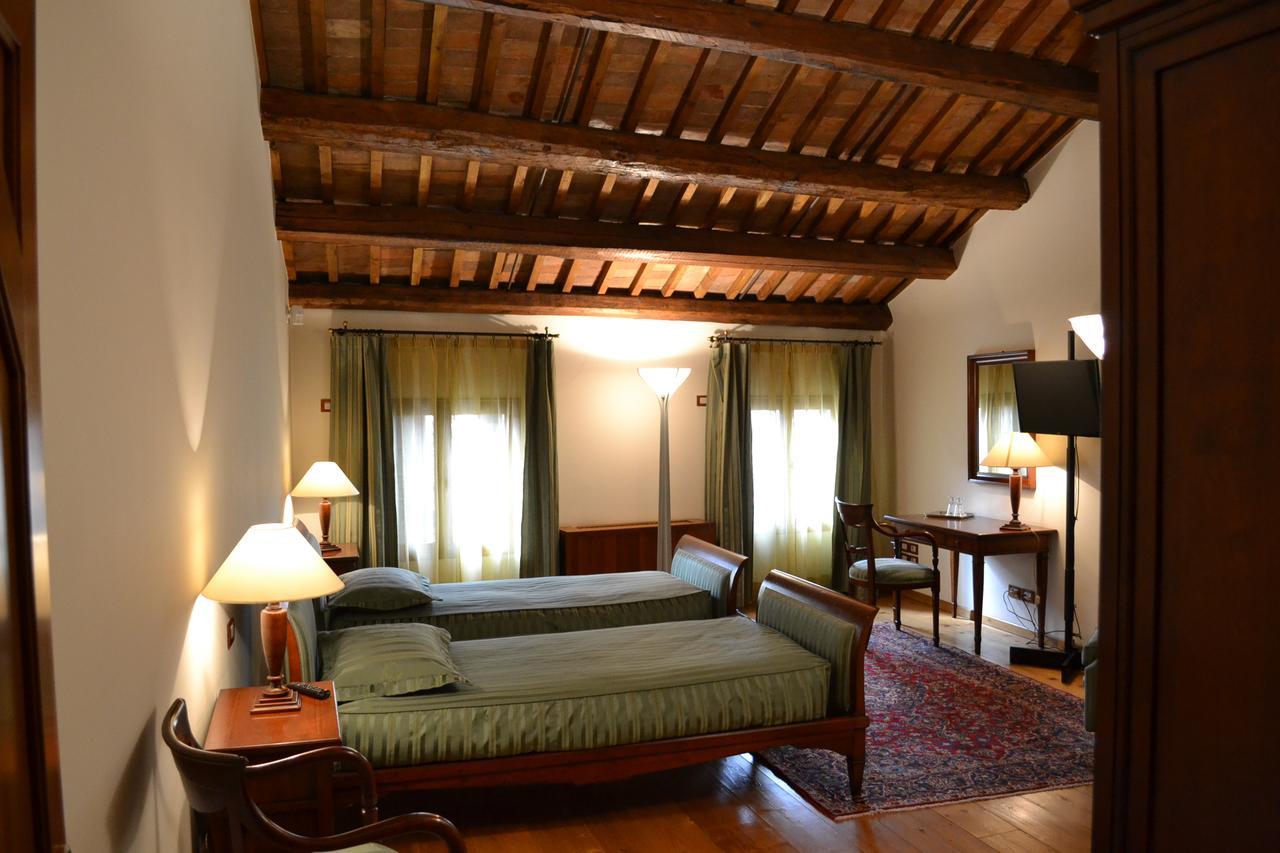 Palazzo Bortolan Treviso Exterior photo